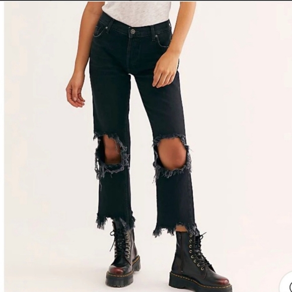 Maggie Mid-Rise Straight-Leg Jeans 30 New with Tags - Picture 6 of 10